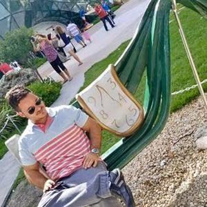 Meet your Posher, Jorge